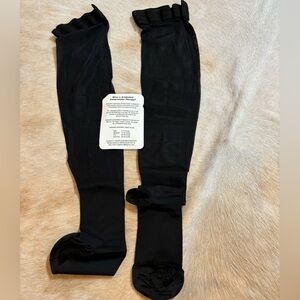 Dr. Leonard’s Graduated Compression Thigh High